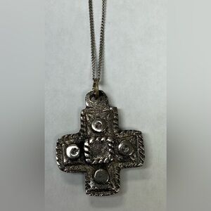 SILVER .925 VINTAGE CROSS PENDANT WITH CHAIN